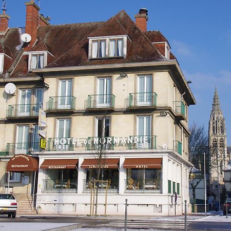 Logis Hotel & Restaurant - Le Normandie Caudebec-en-Caux Exterior foto